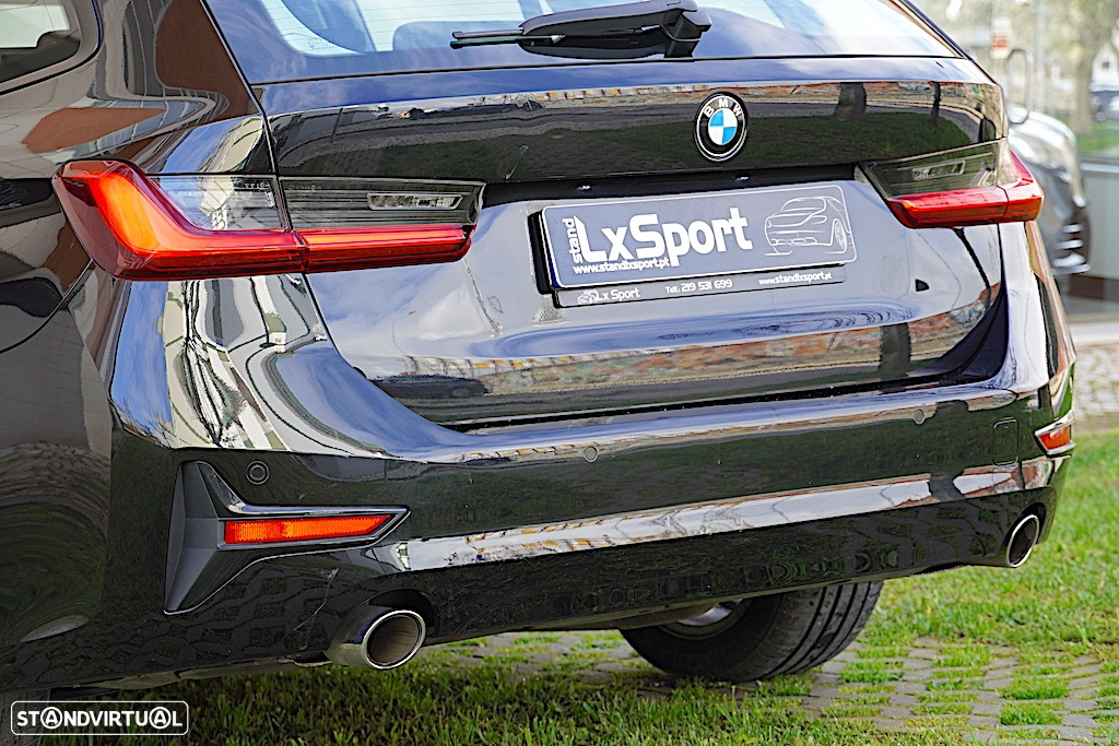 BMW 318 d Touring Auto - 14