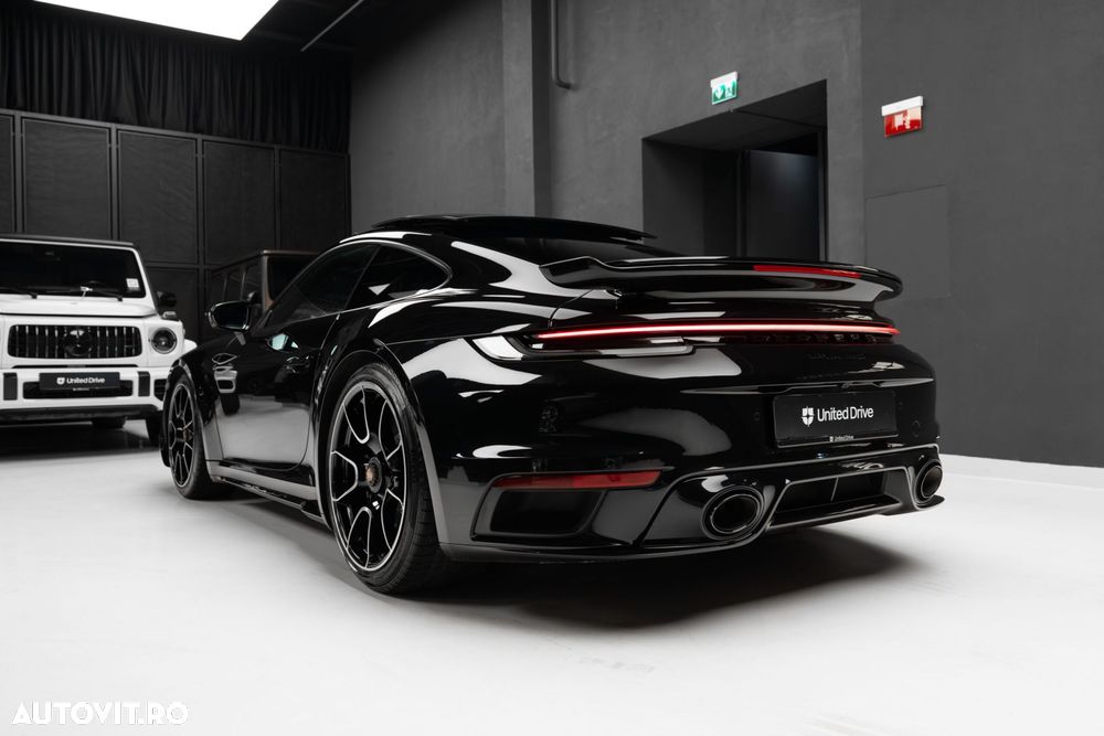 Porsche 911 - 37