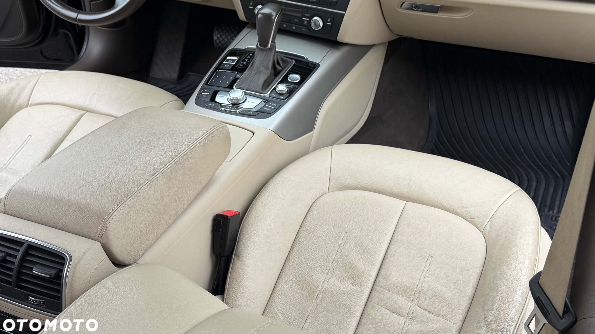 Audi A6 2.0 TDI ultra S tronic - 31