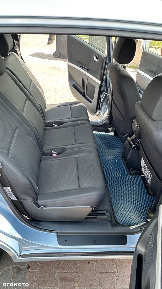 Toyota Corolla Verso 2.0 D-4D Prestige 7os - 8