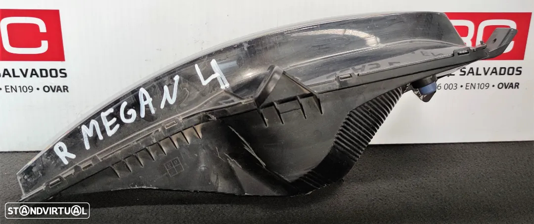 PISCA DA FRENTE DIREITO RENAULT MÉGANE IV - 4