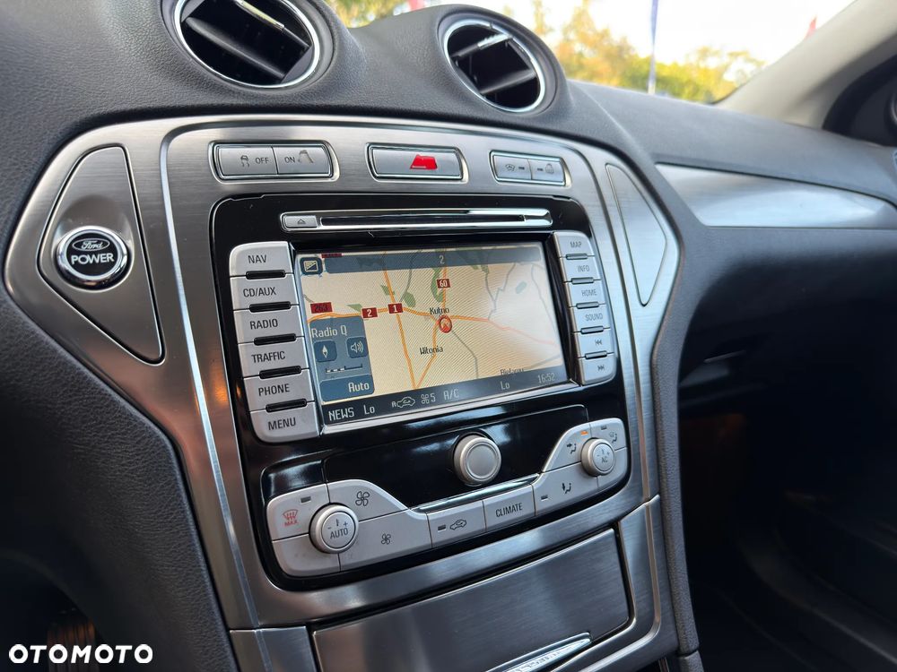 Ford Mondeo 2.0 Titanium X - 34