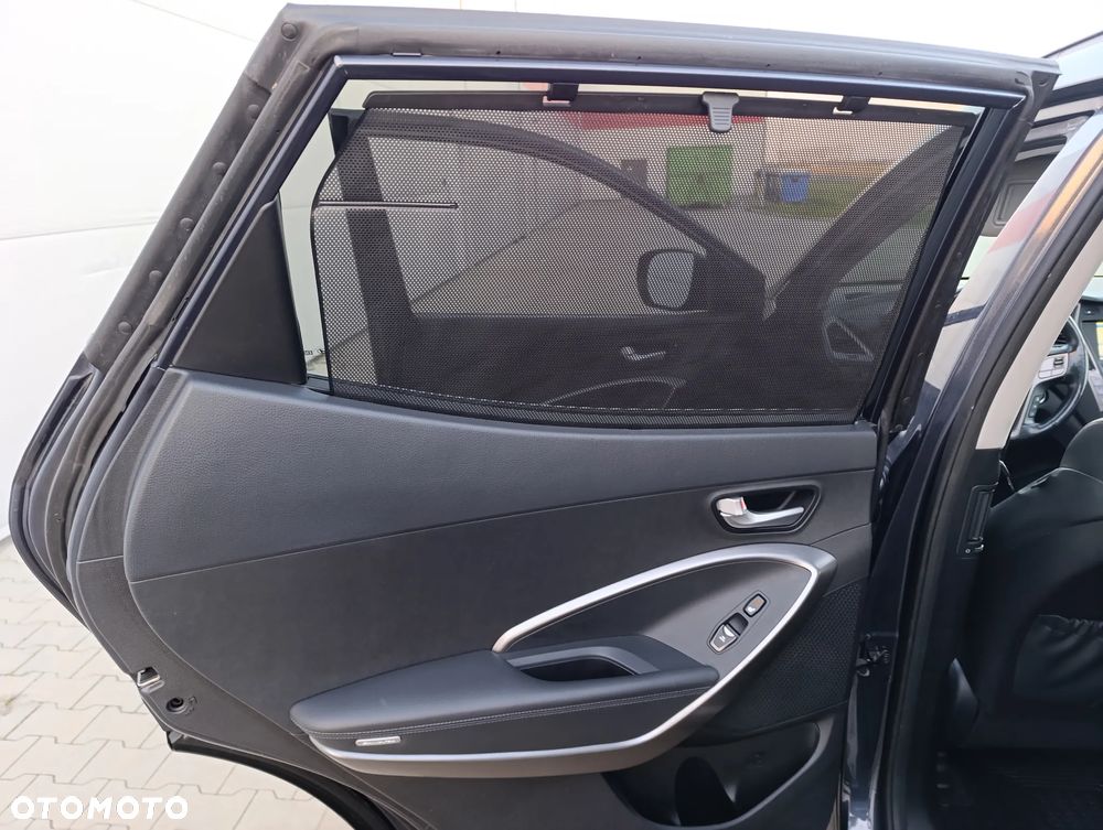 Hyundai Santa Fe blue 2.0 CRDI 4WD Premium - 24