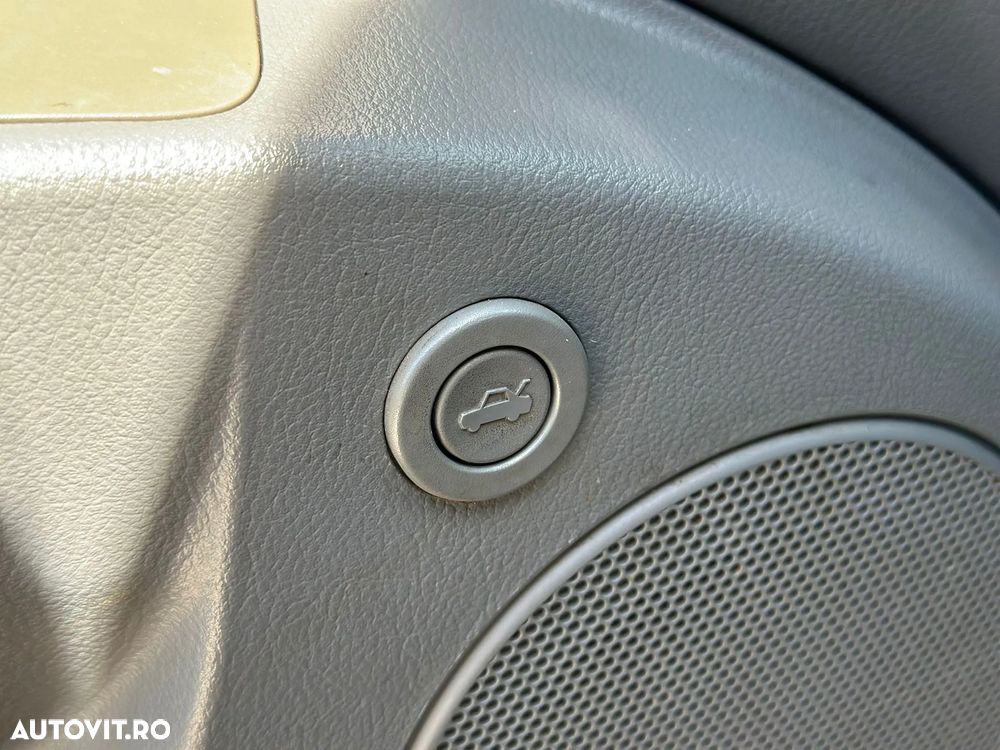 Chevrolet Lacetti 1.6i CDX G5 - 24