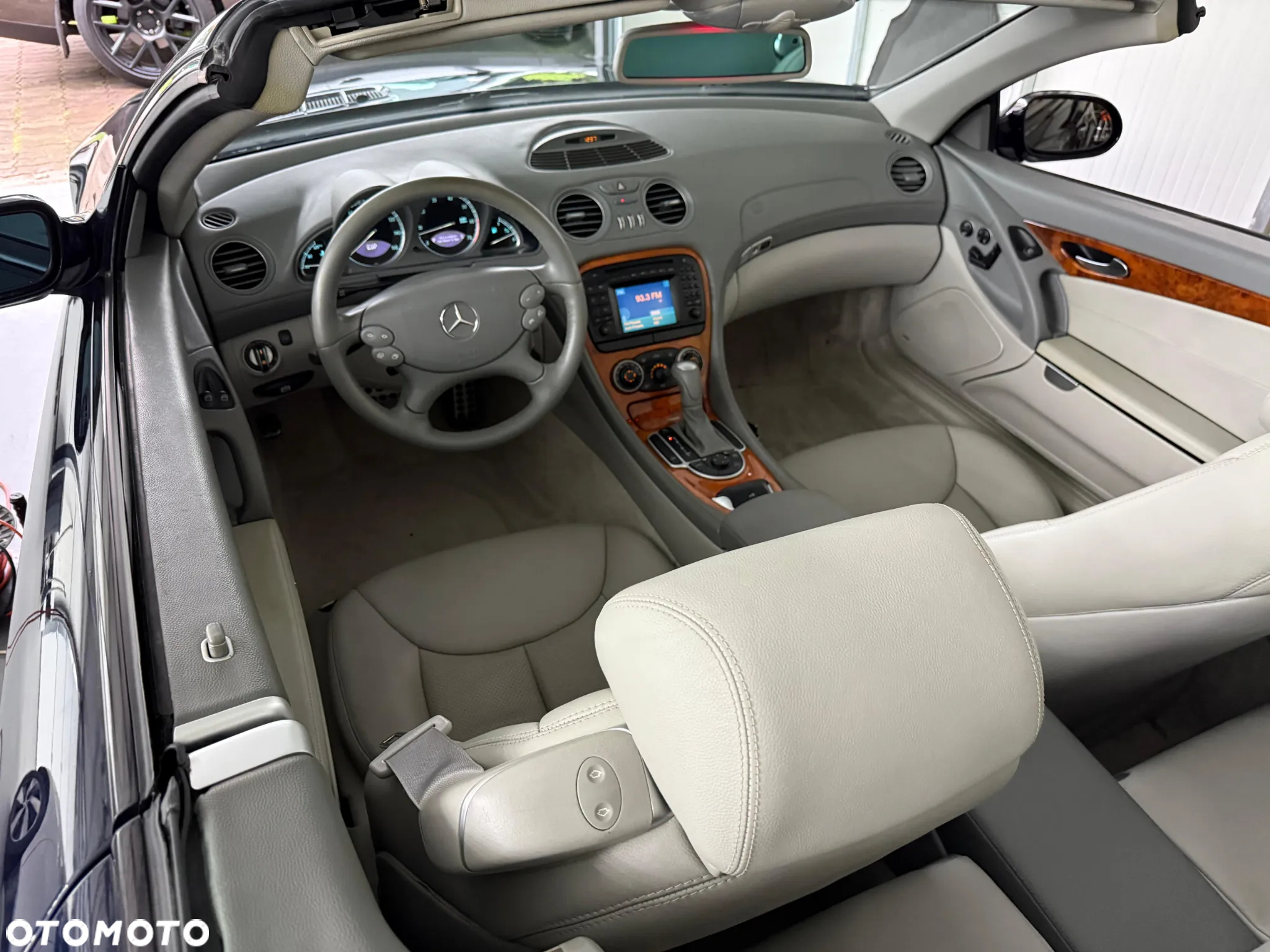 Mercedes-Benz SL 500 - 25