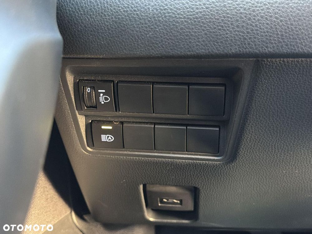 Toyota Yaris Cross - 19