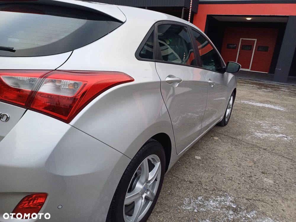 Hyundai i30 blue 1.6 GDI Style - 10