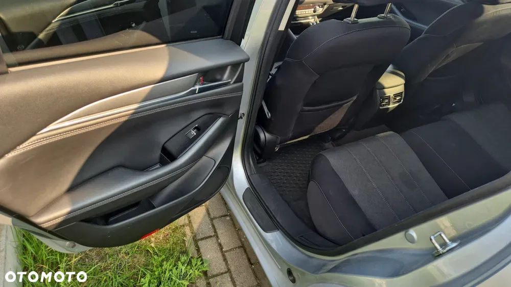 Mazda 6 2.0 Kombi SKYACTIV-G Center-Line - 13