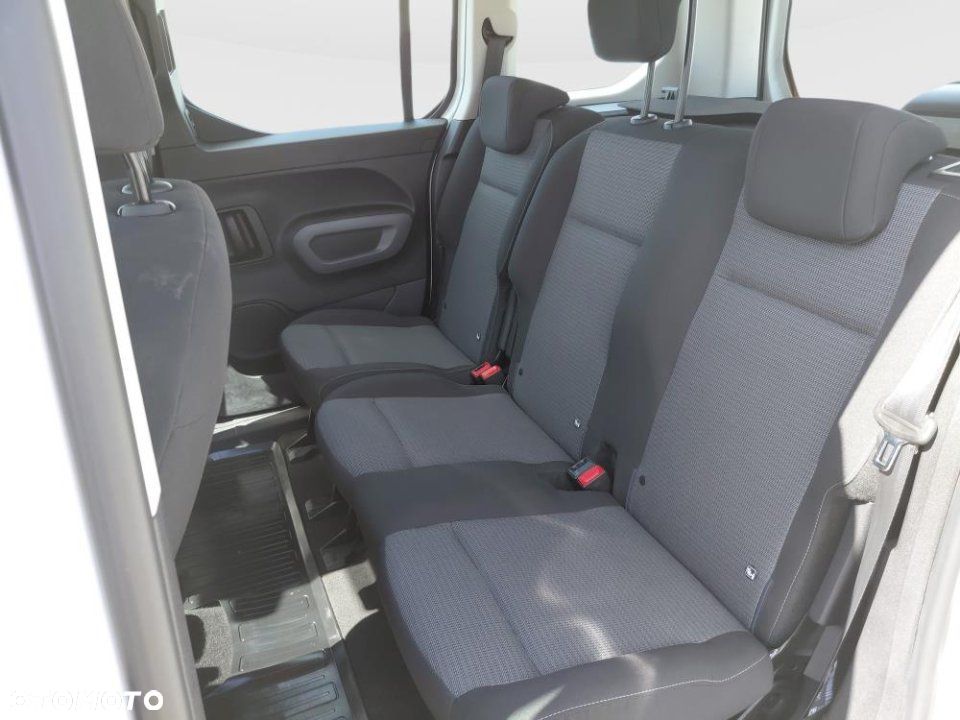 Toyota Proace City Verso - 11