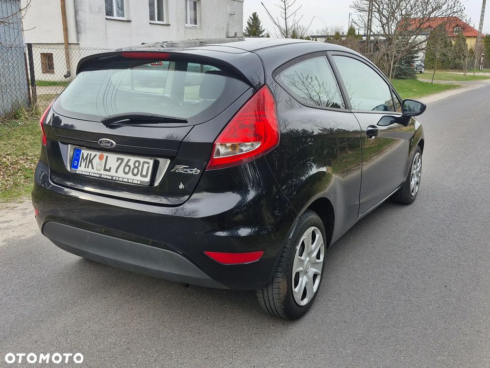 Ford Fiesta 1.25 Titanium EU5 - 4