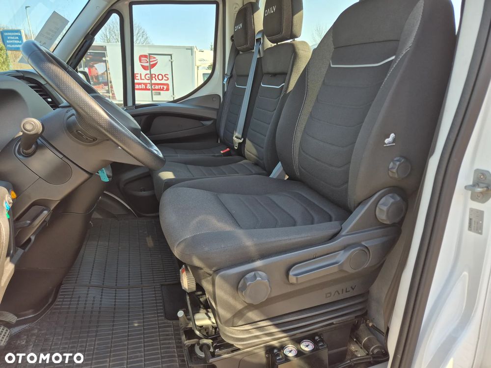 Iveco 35S18A8 (32113) - 12