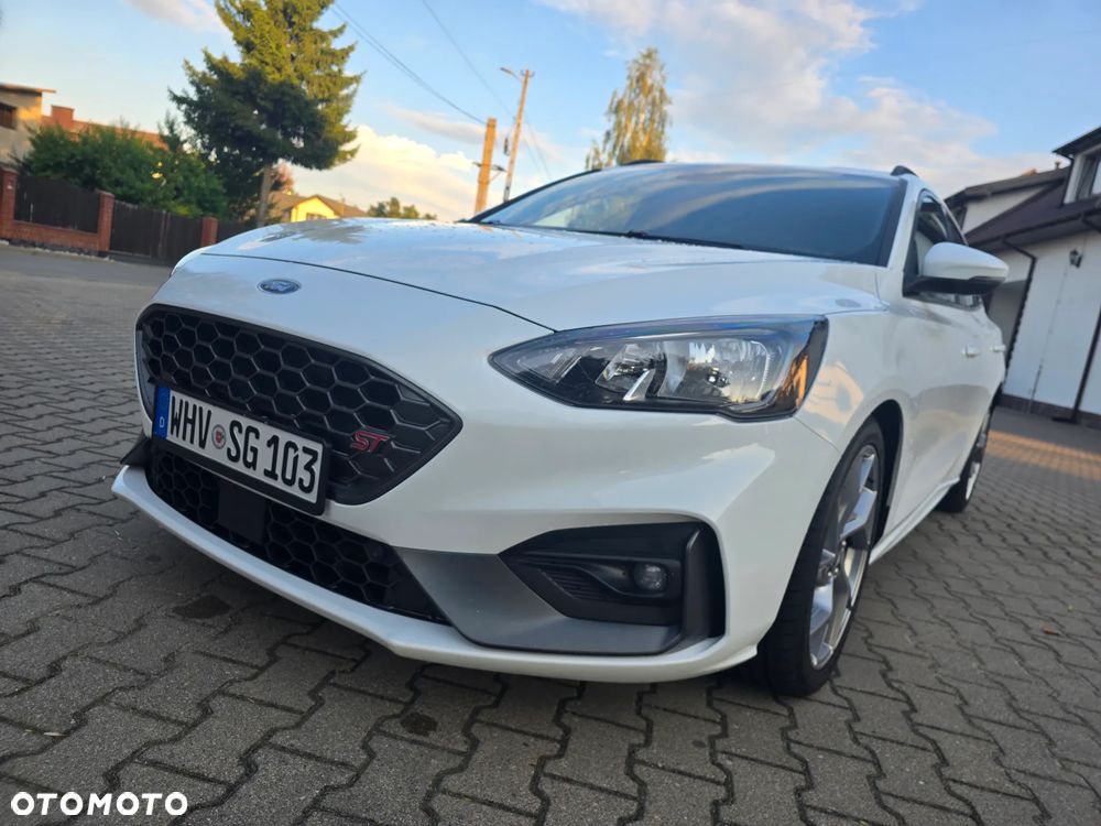 Ford Focus 2.0 EcoBlue ST - 1