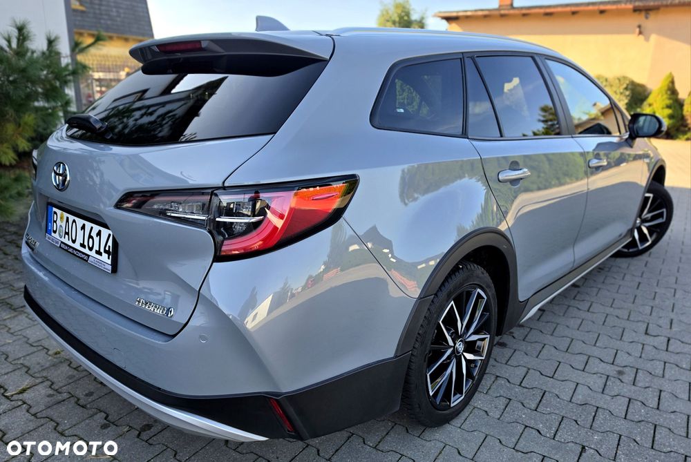 Toyota Corolla - 4