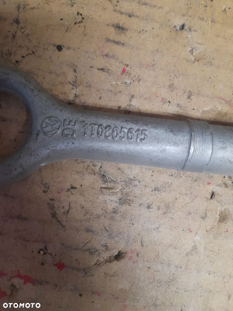 HAK HOLOWNICZY WKRĘCANY volkswagen  GWINT- M18 - 3