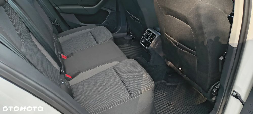 Skoda Octavia 2.0 TDI SCR Ambition - 28