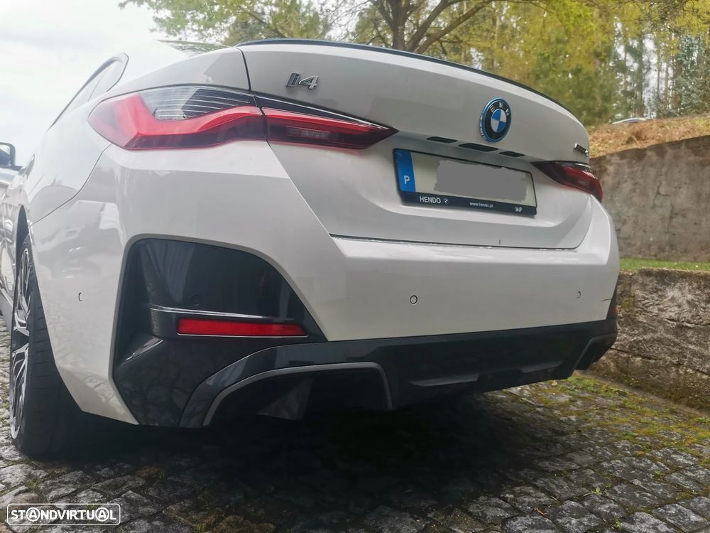 BMW i4 eDrive40 Pack Desportivo M - 7