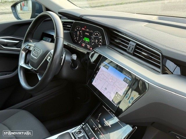 Audi Q8 e-Tron Sportback 55 quattro Advanced - 5