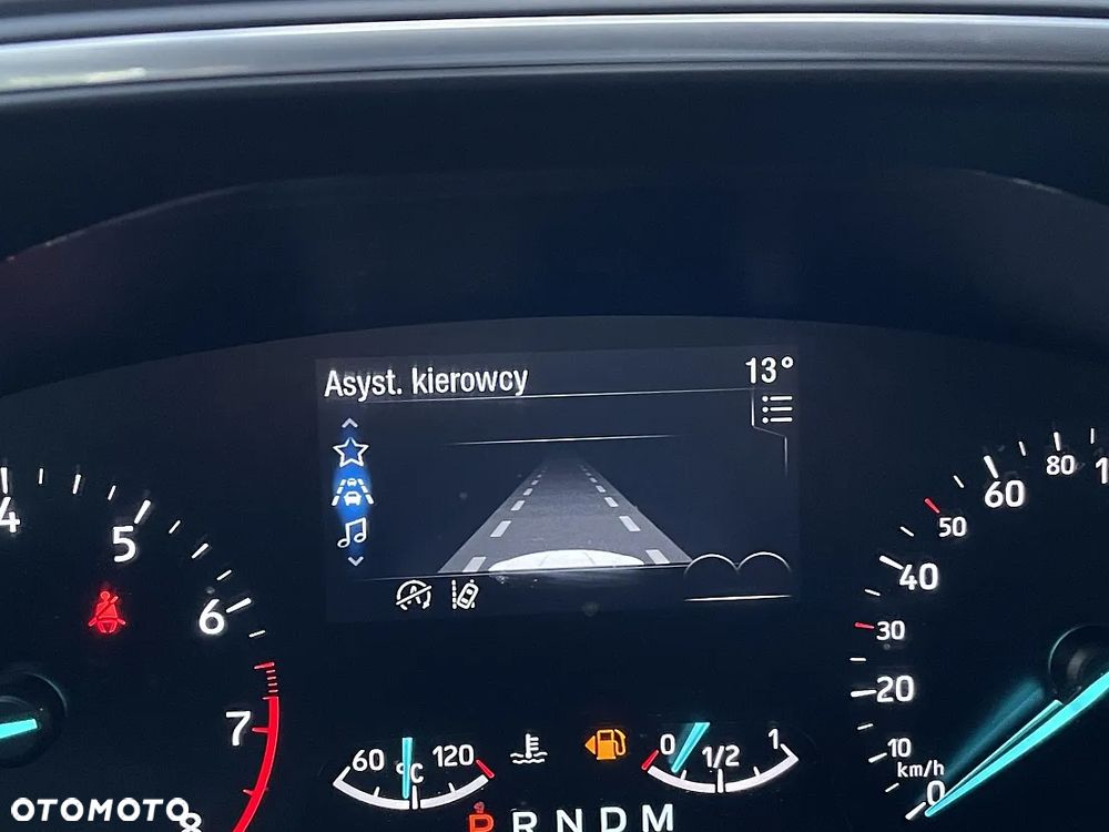 Ford Focus 1.0 EcoBoost Active - 24