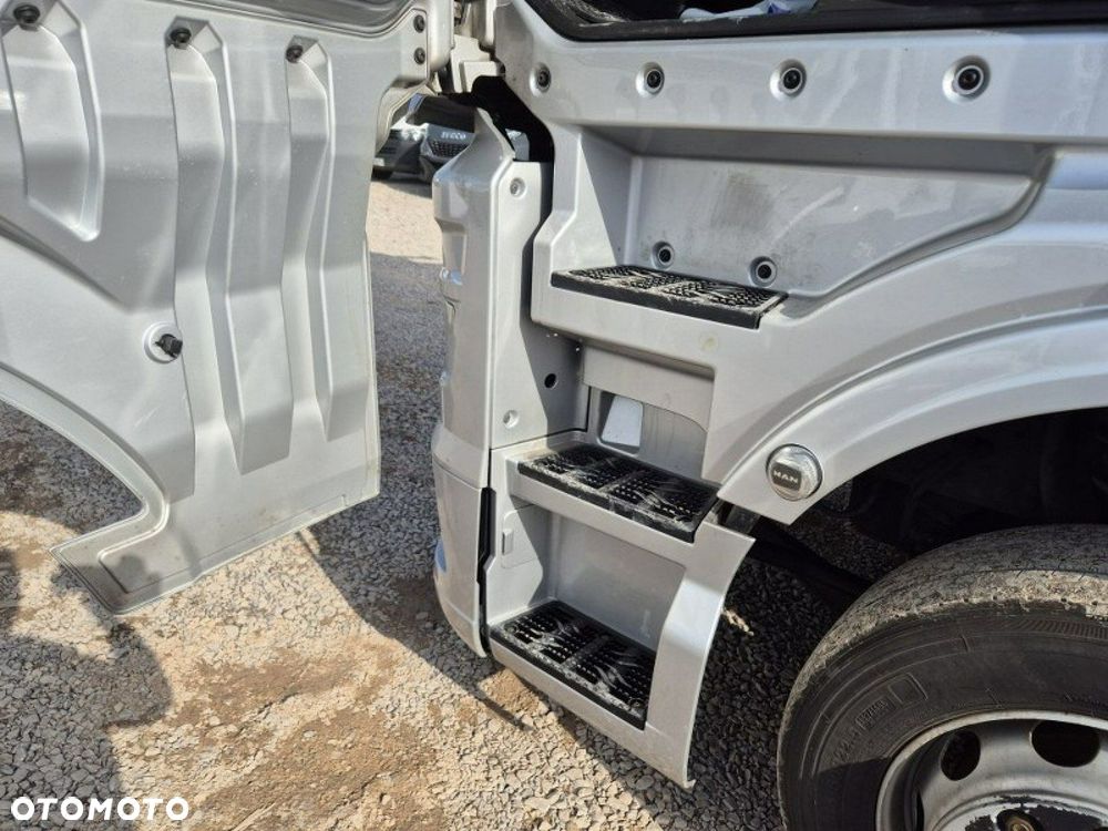 MAN tgx - 12