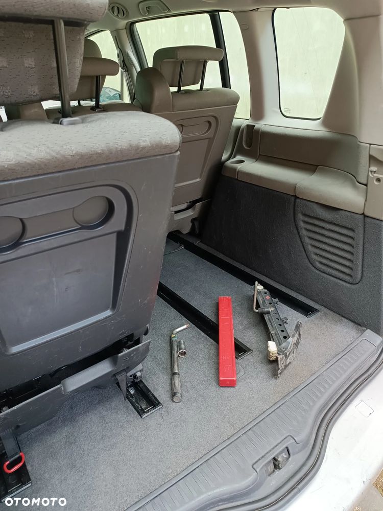 Renault Grand Espace 2.0 Dynamique - 31