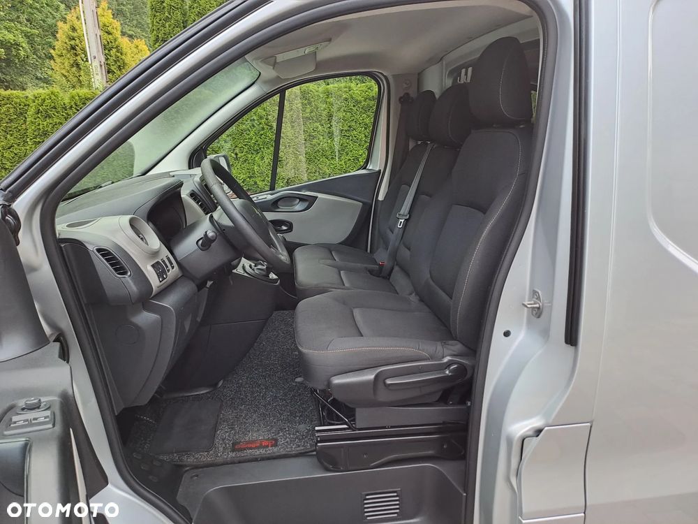 Renault Trafic - 11