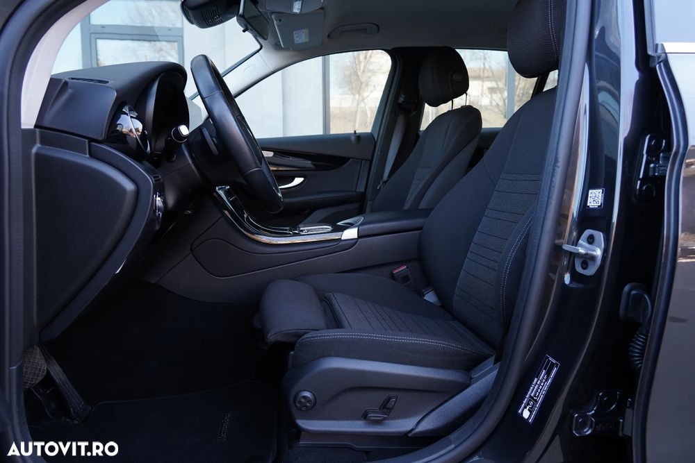 Mercedes-Benz GLC 300 de 4Matic 9G-TRONIC - 7
