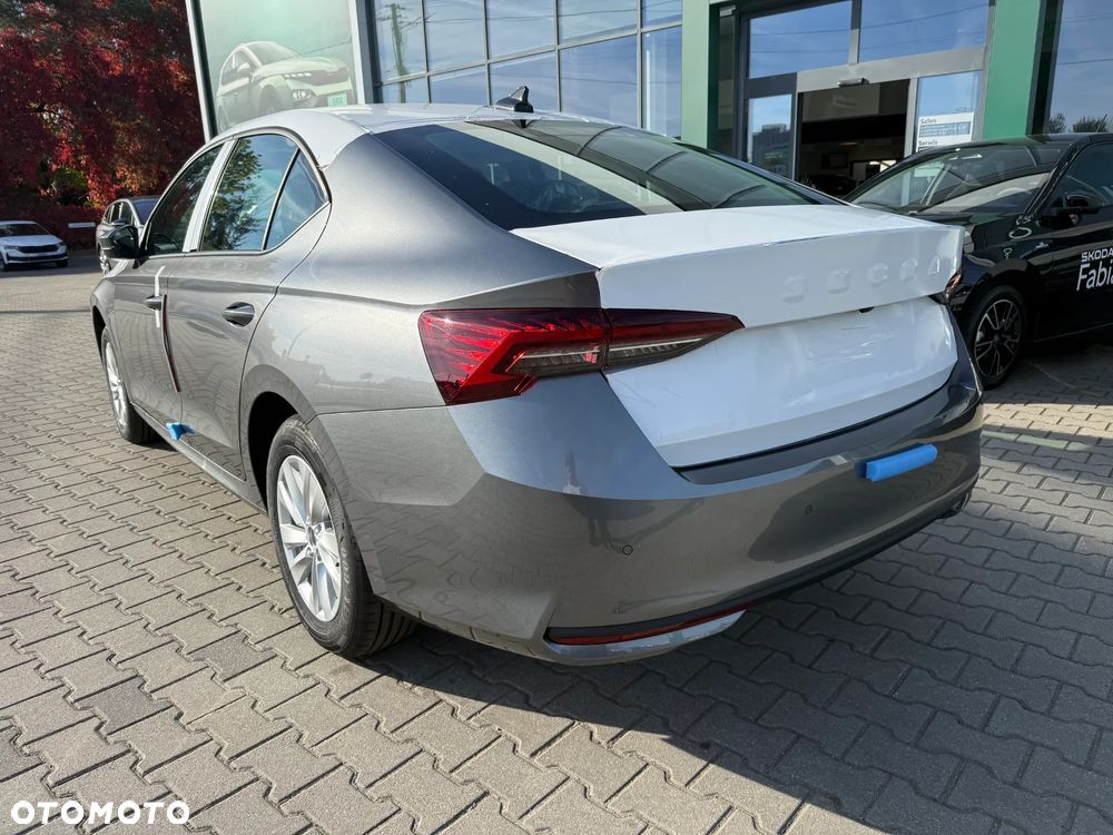 Skoda Octavia 1.5 TSI Drive Essence - 4