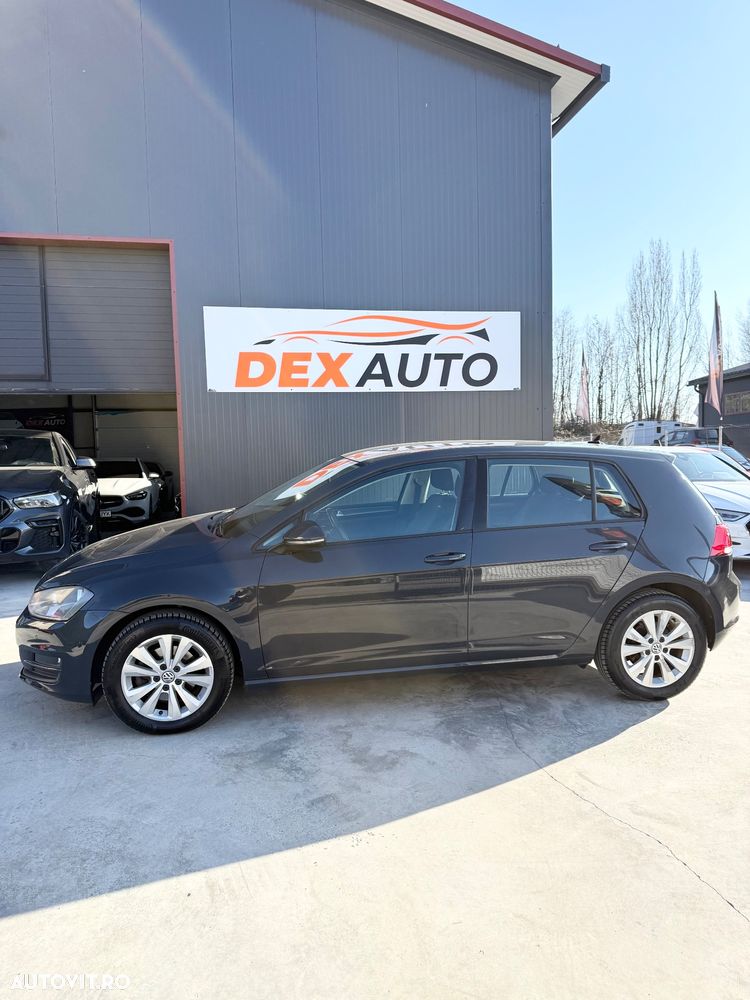 Volkswagen Golf - 15