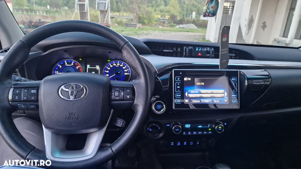 Toyota Hilux 4x4 Double Cab Autm. Executive - 6