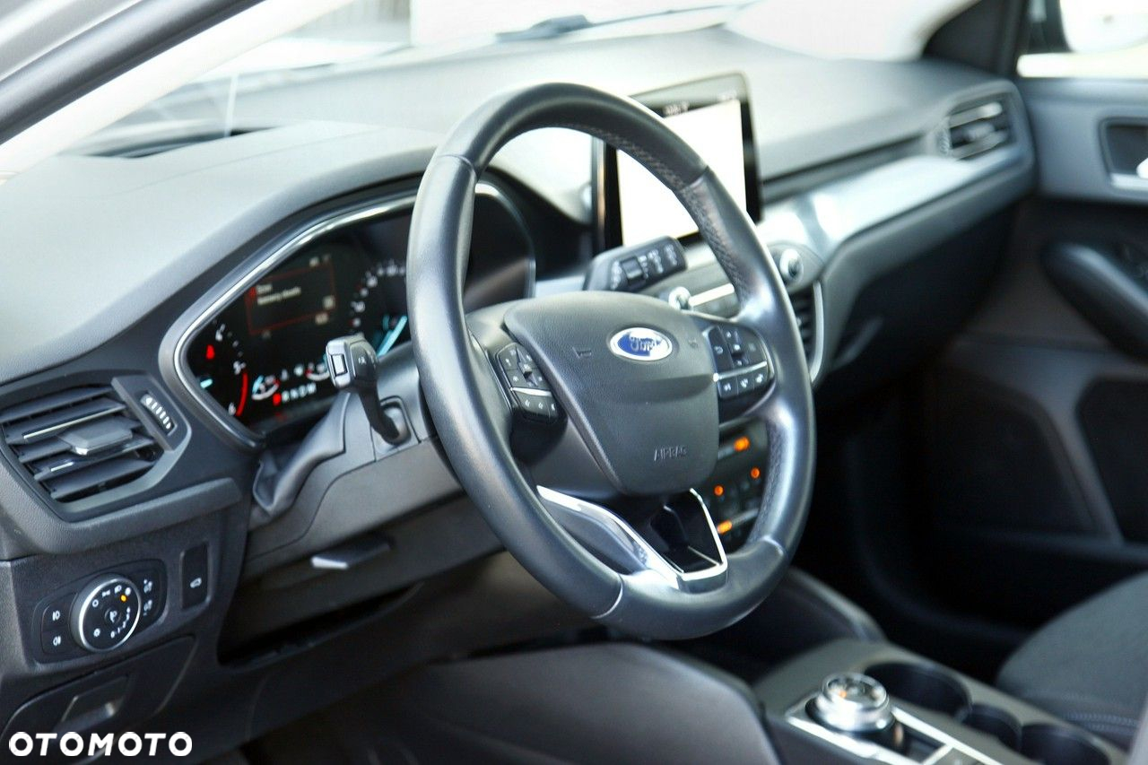 Ford Focus Turnier 1.5 EcoBlue Start-Stopp-System TITANIUM DESIGN - 13