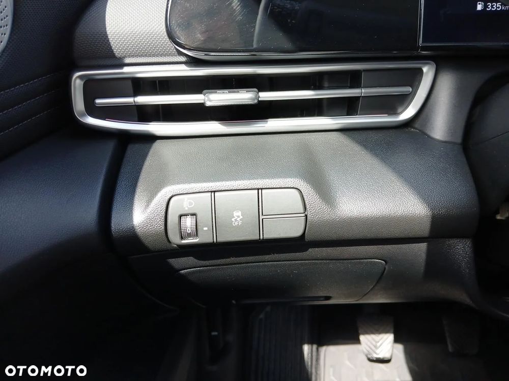 Hyundai Elantra 1.6 Smart - 22