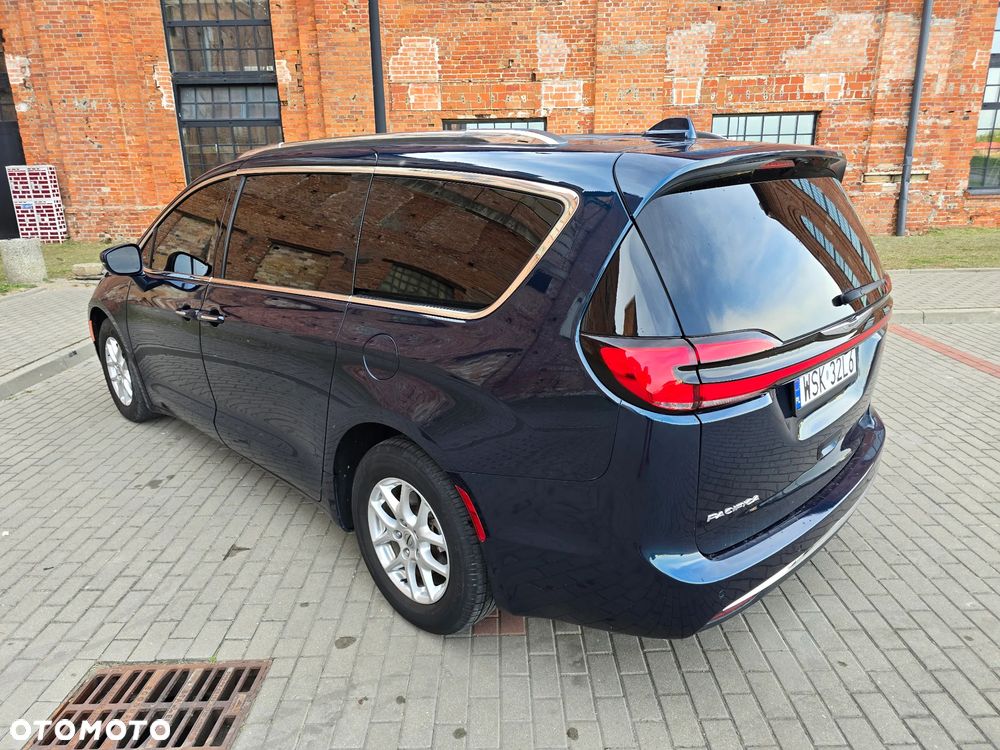 Chrysler Pacifica - 13