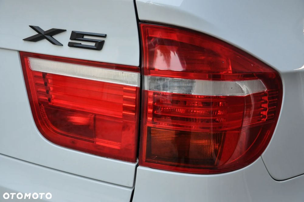 BMW X5 3.0si - 32
