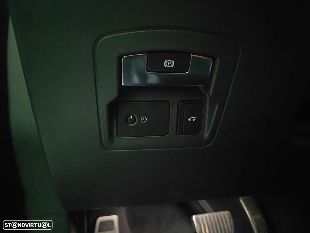 Land Rover Range Rover Velar 2.0 D R-Dynamic HSE - 34