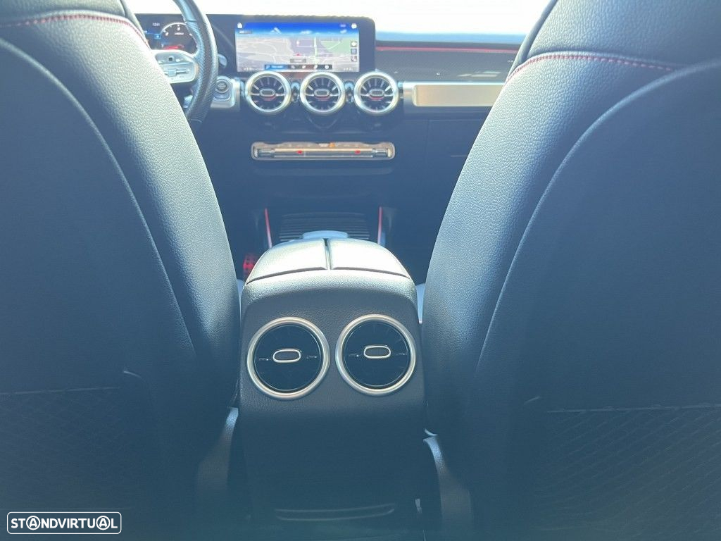 Mercedes-Benz GLB 180 d AMG Line - 25