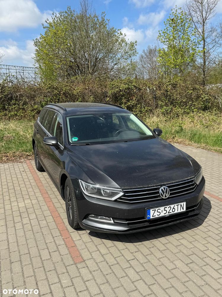 Volkswagen Passat 2.0 TDI (BlueMotion Technology) DSG Comfortline - 1