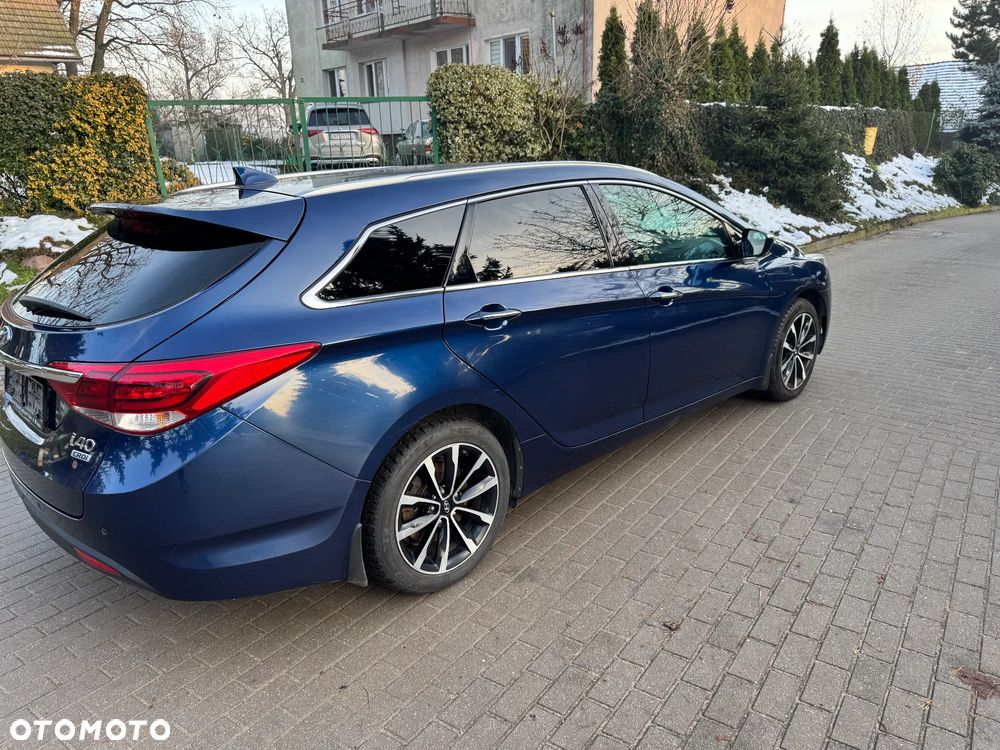 Hyundai i40 1.6 CRDi Premium DCT - 3