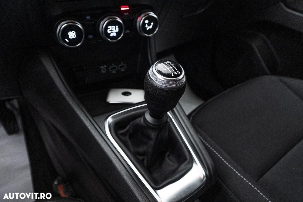 Renault Captur TCe 90 Evolution - 21