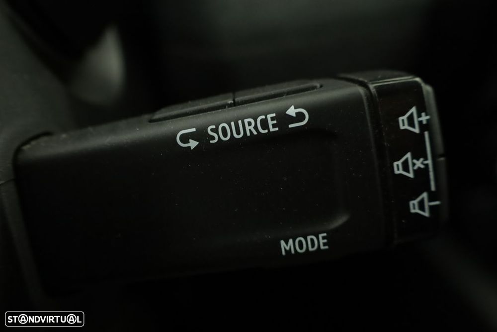 Renault Clio 1.0 TCe Techno - 18