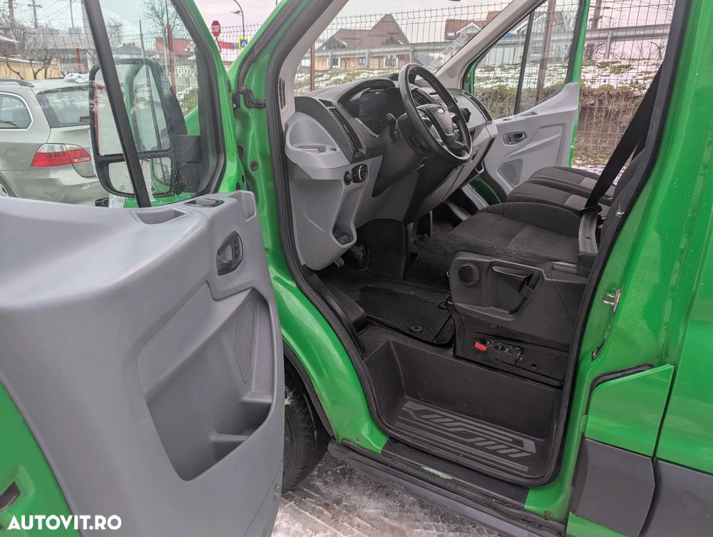 Ford Transit - 13