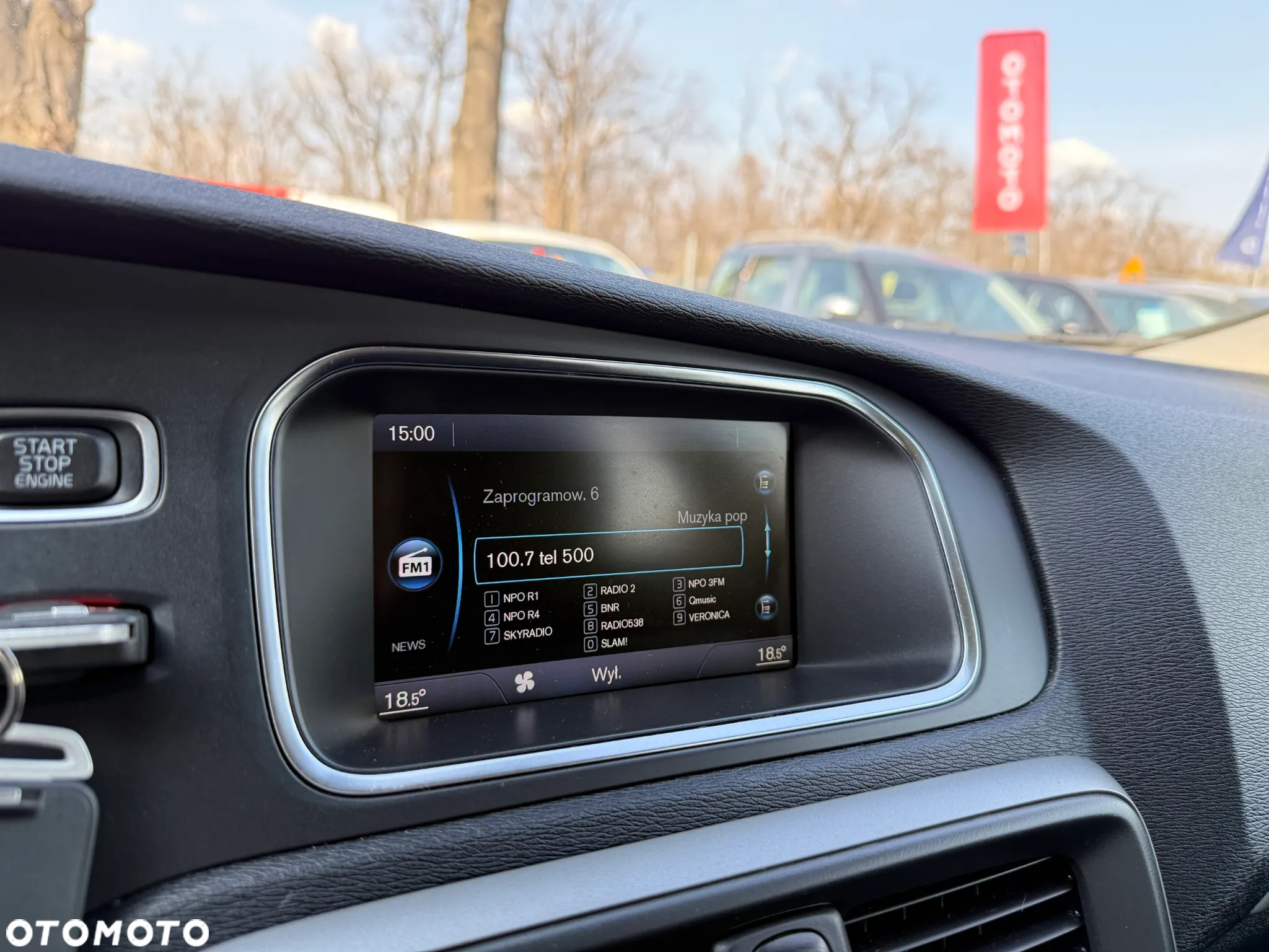 Volvo V40 D2 Momentum - 29
