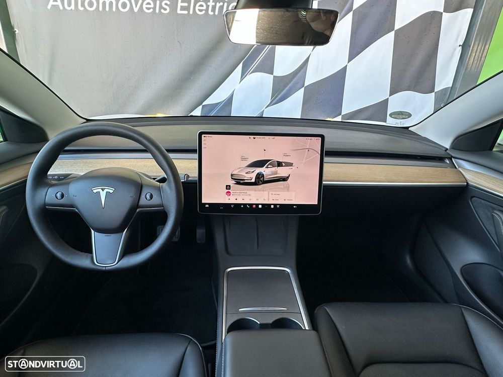 Tesla Model 3 Tração Traseira - 19