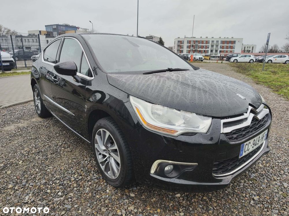 Citroën DS4 HDi 110 Chic - 4