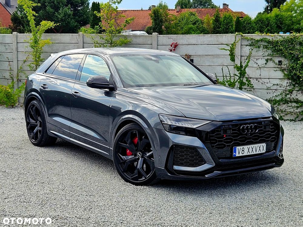 Audi RS Q8 - 1