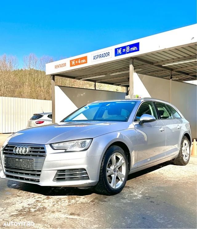 Audi A4 2.0 TDI S tronic Design - 2