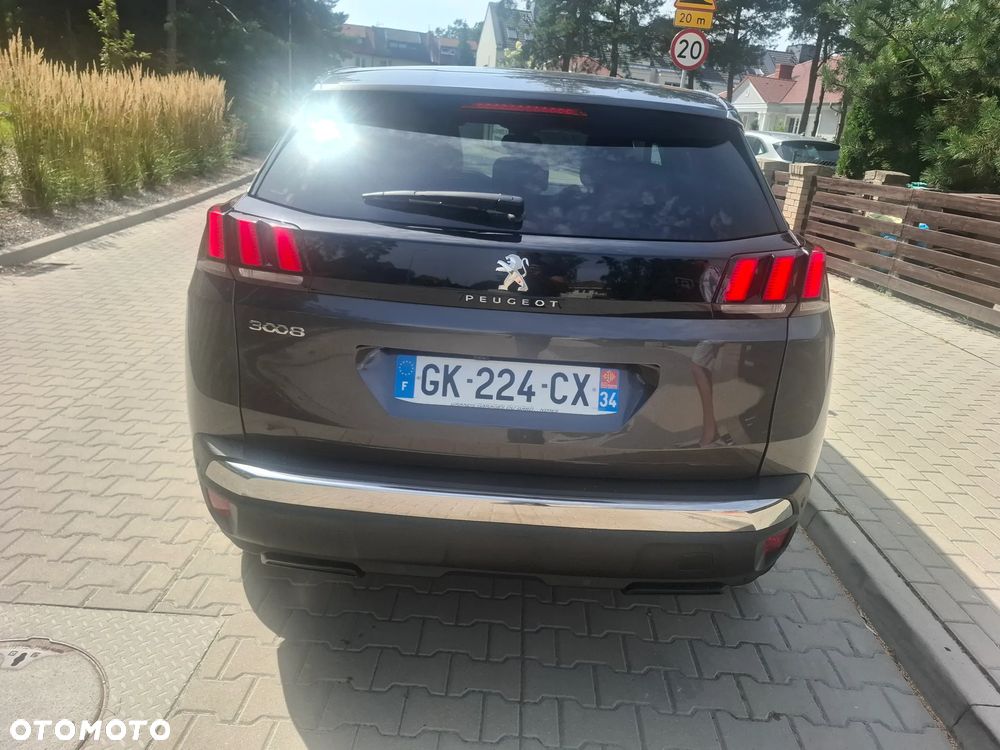 Peugeot 3008 1.2 PureTech Allure S&S EAT8 - 12