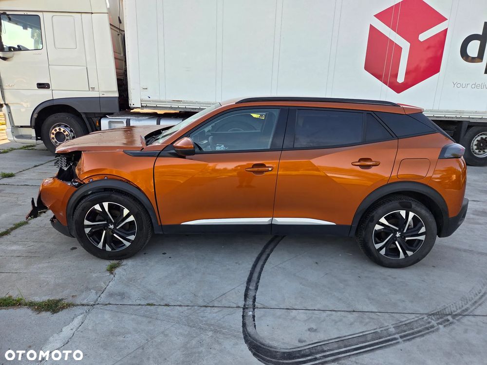 Peugeot 2008 PureTech 130 Allure - 6