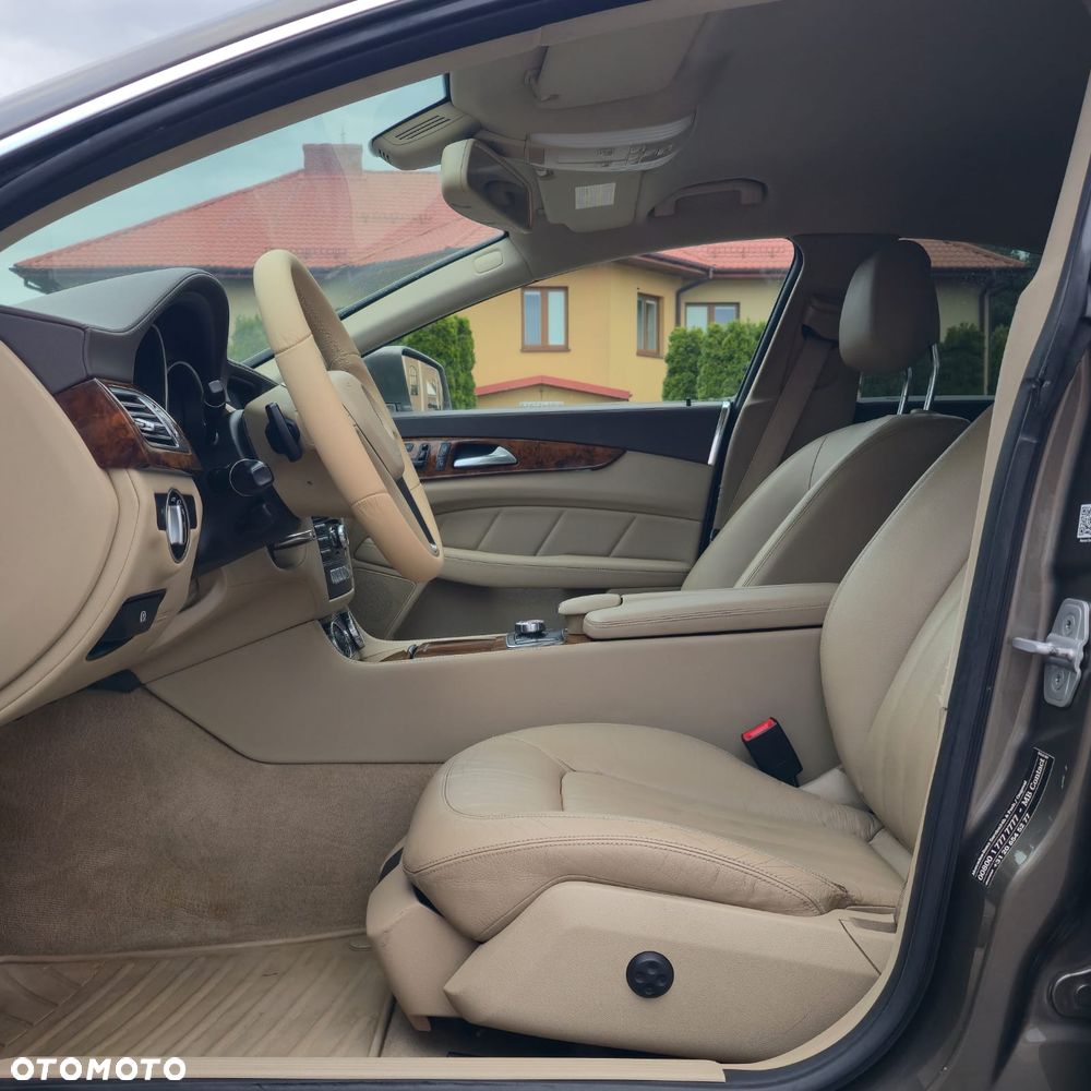 Mercedes-Benz CLS 350 7G-TRONIC - 23