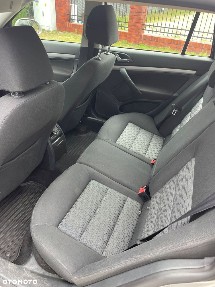 Skoda Octavia 1.6 TDI Ambiente - 7