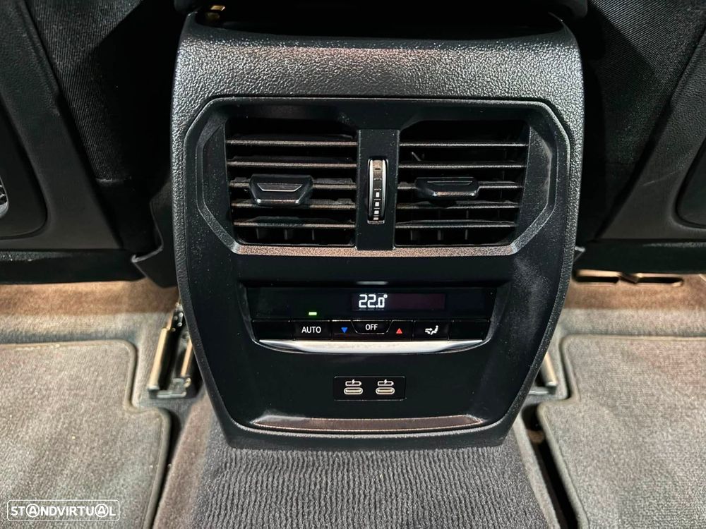 BMW 320 e Corporate Edition Auto - 17